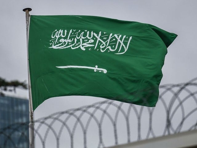 سعودی عرب کا بغیر شرط کےمالی امداد نہ دینے کا عندیہ